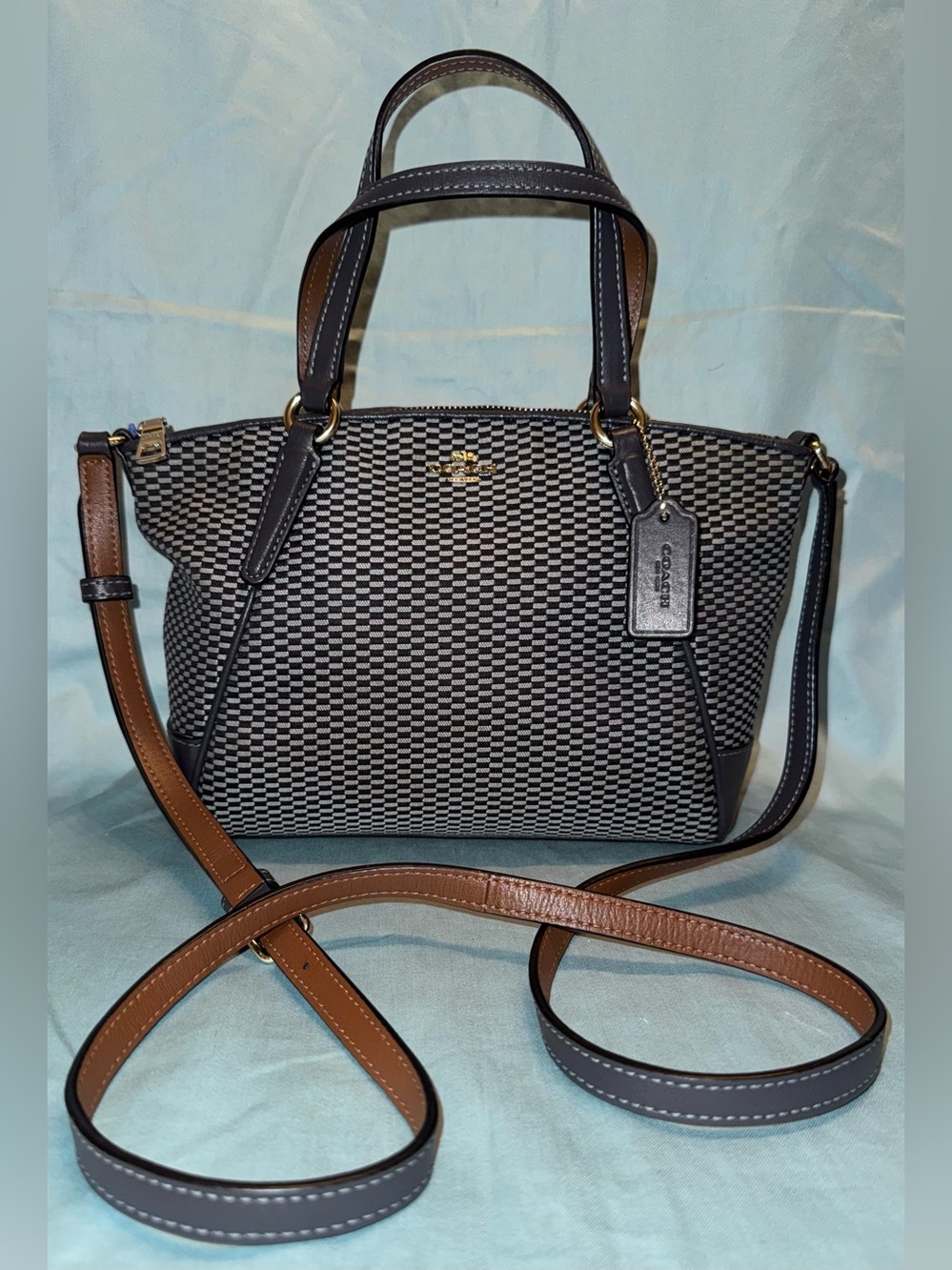 Coach Mini/Small Kelsey Satchel in the Legacy Jacquard pattern - Picture 3 of 11